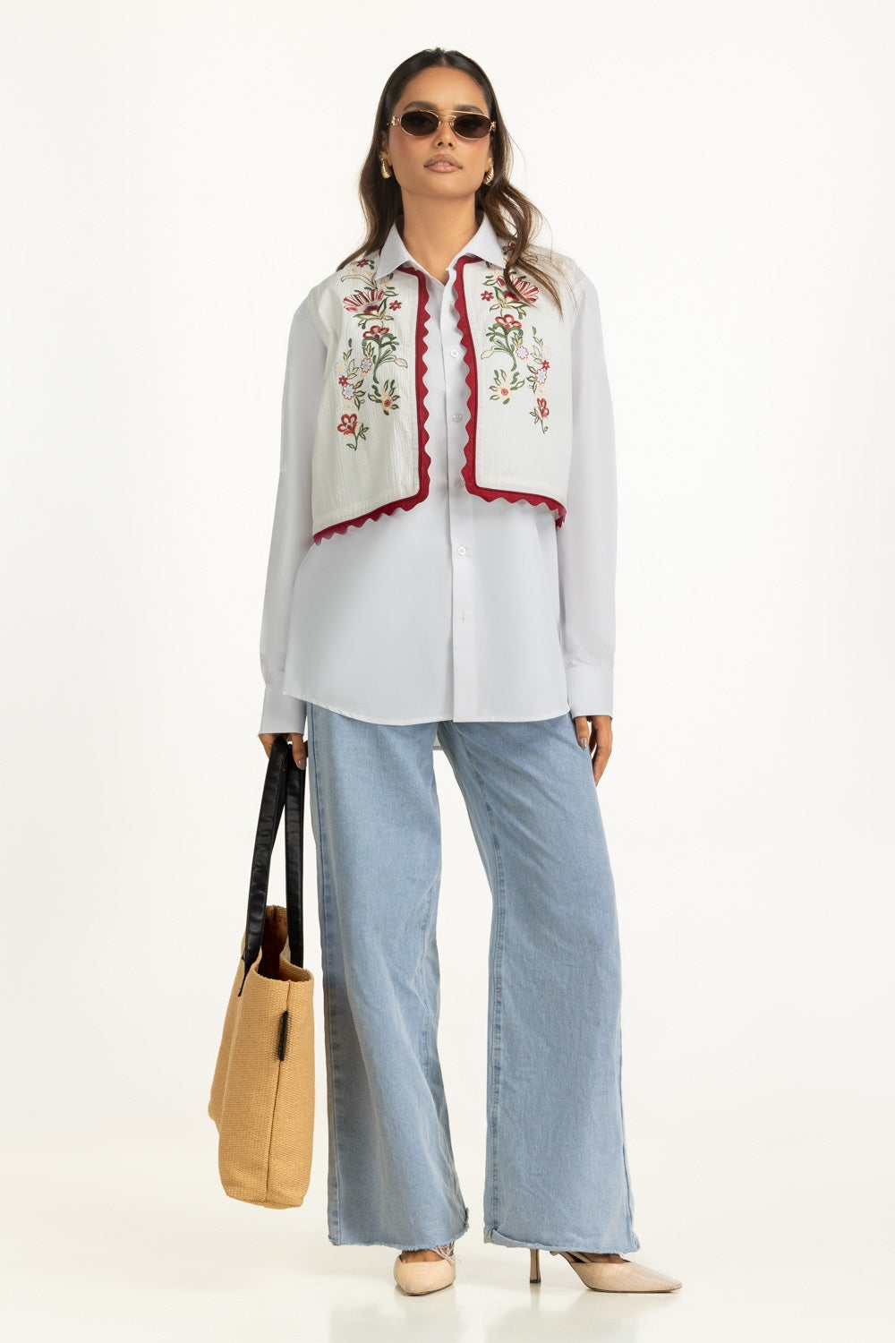 Ripple Crinkle Embroidered Waist Coat Ips 44753