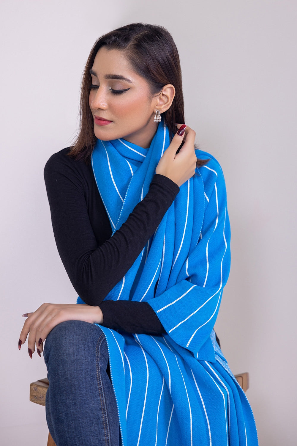 Striped Jacquard Shawl Wg Sh W22 125 A